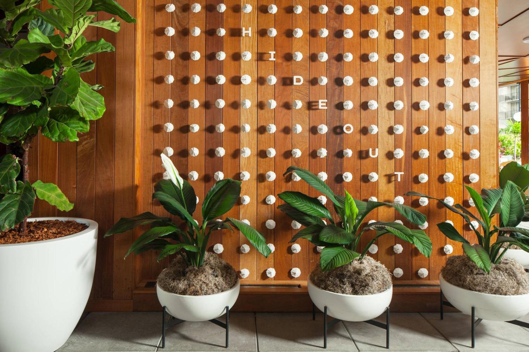 The Laylow, Autograph Collection Honolulu Exterior photo